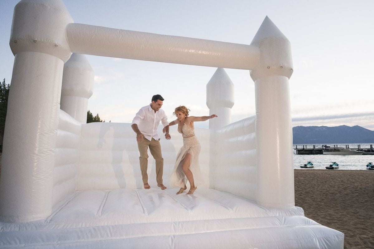 White Bounce House 13 ft x 13ft | Wedding